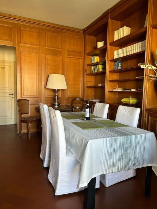 Ponte Vecchio View By Florencehospitality Com Apartamento *