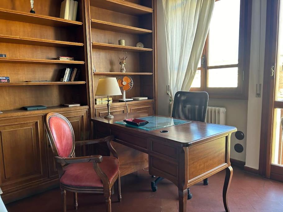 Ponte Vecchio View By Florencehospitality Com Apartamento *